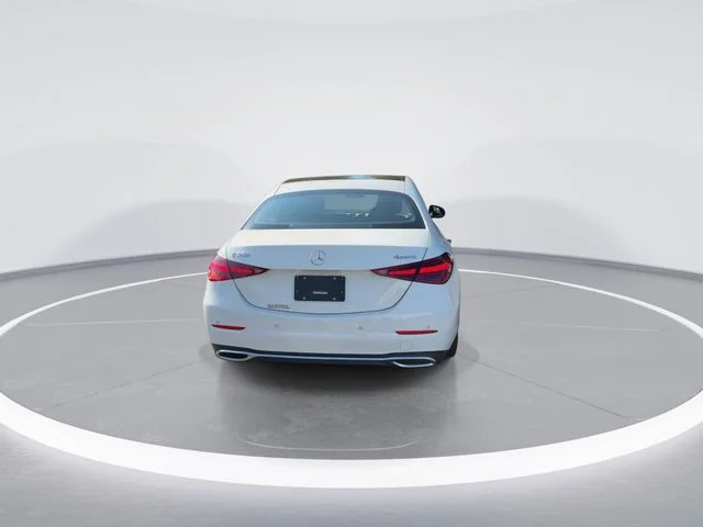 Used 2025  Mercedes-Benz C 300 image 7