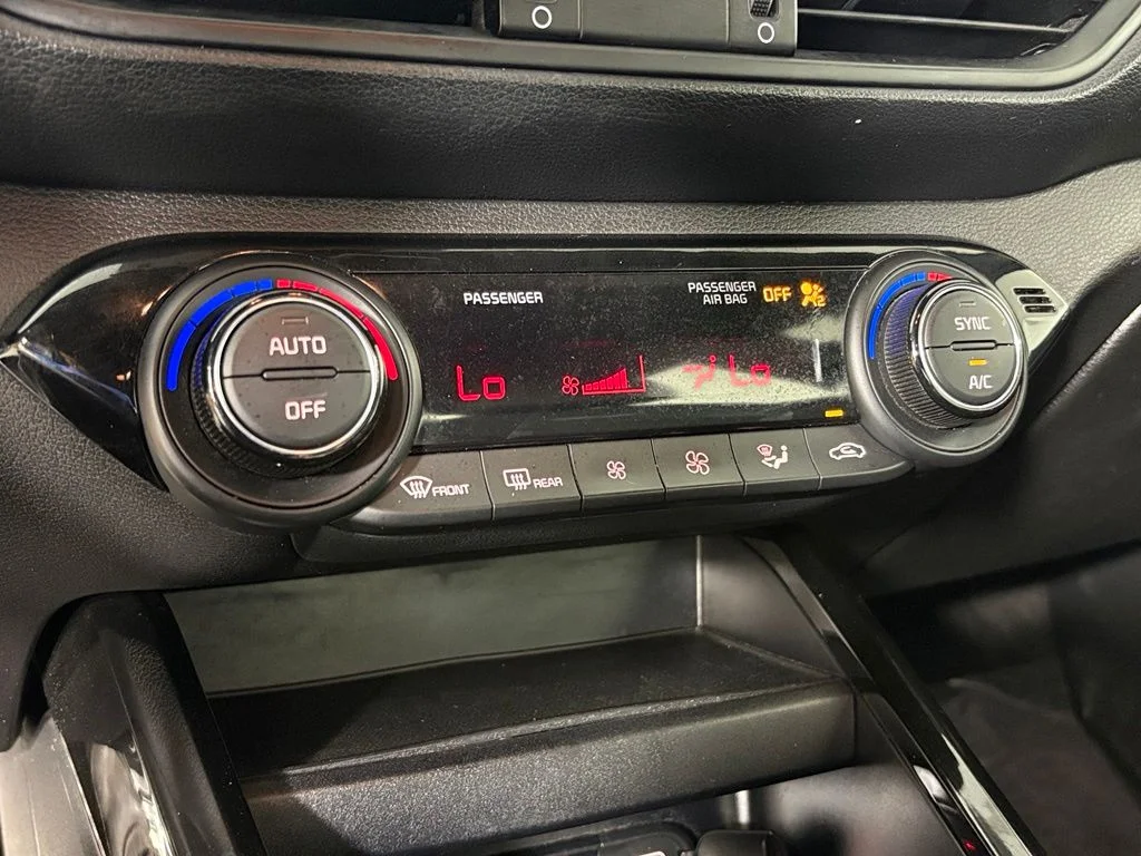 Used 2023 Blue Kia GT-Line image 28