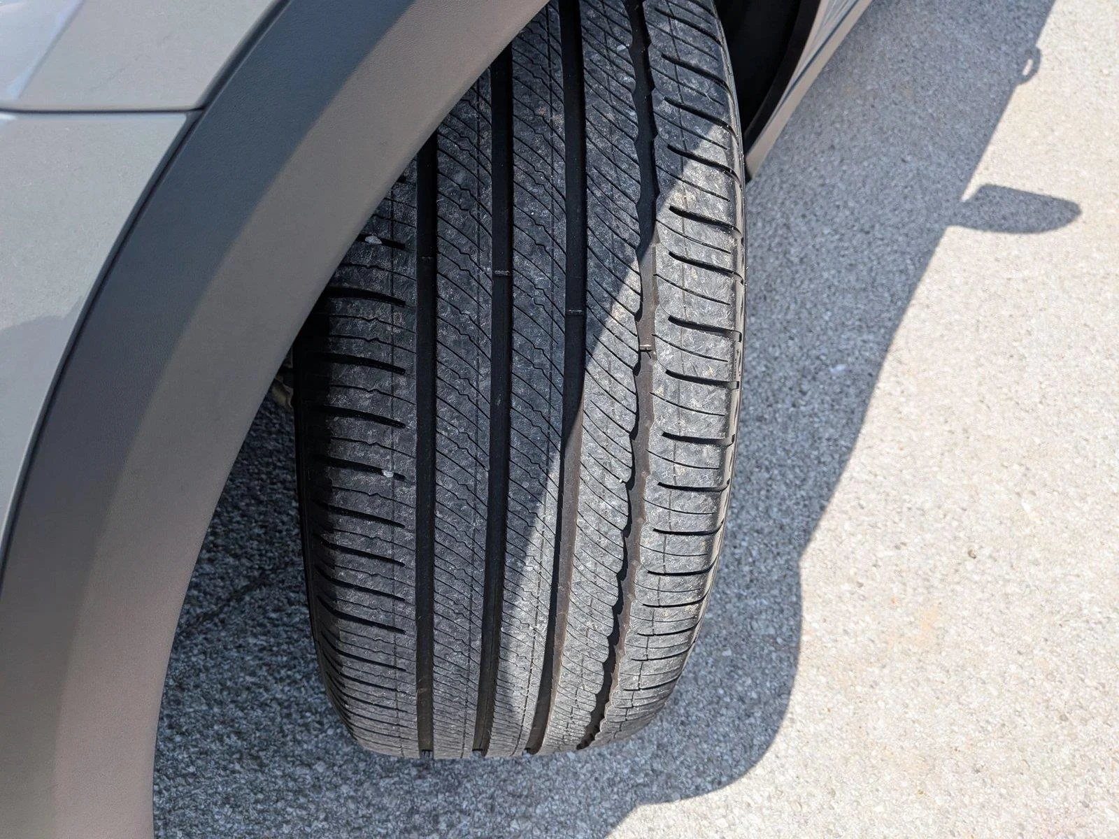 Certified Used 2024 MANUFAKTUR Alpine Grey Mercedes-Benz GLE 350 image 14
