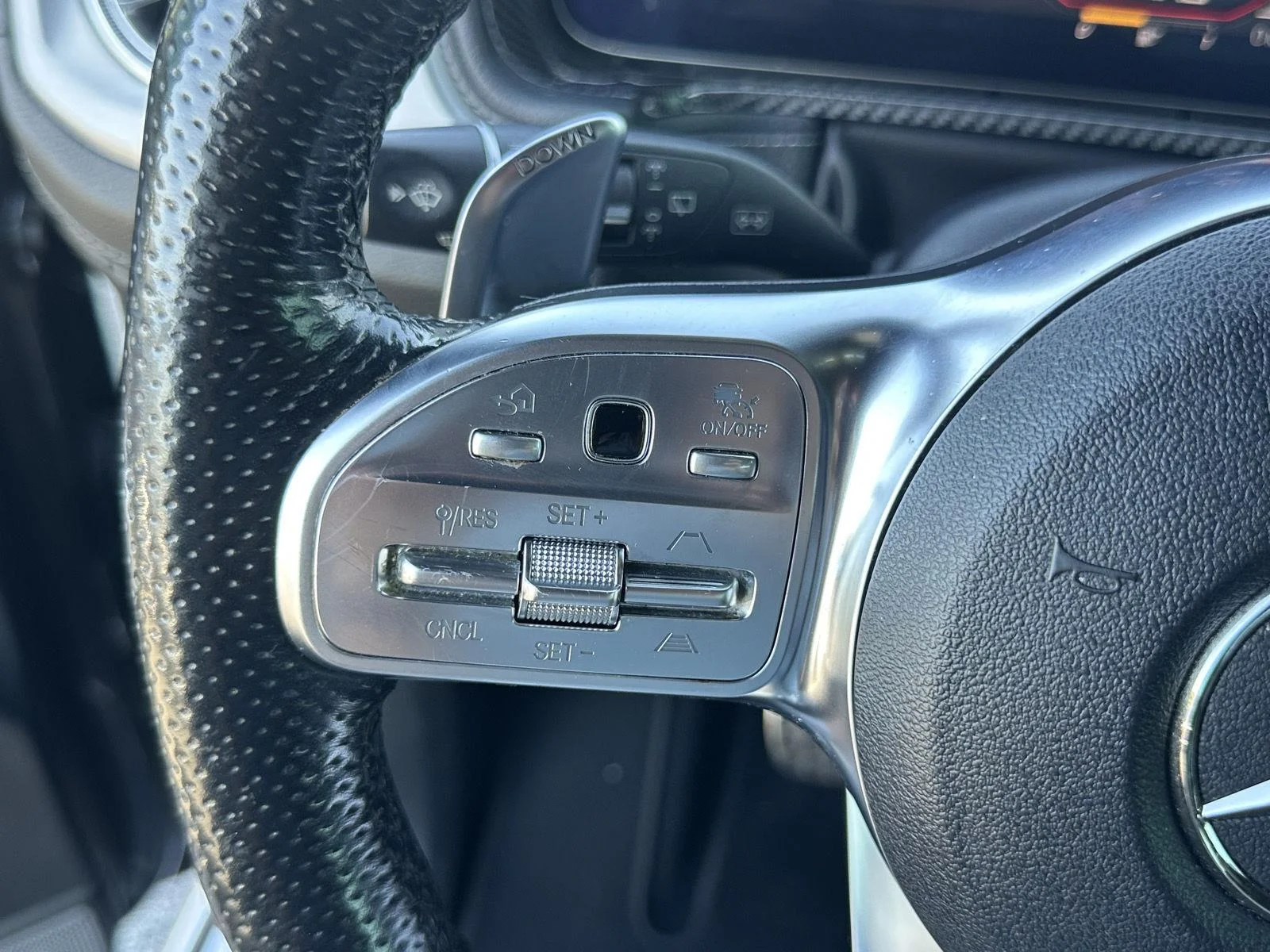 Used 2019 designo Graphite Metallic Mercedes-Benz AMG® G 63 image 30