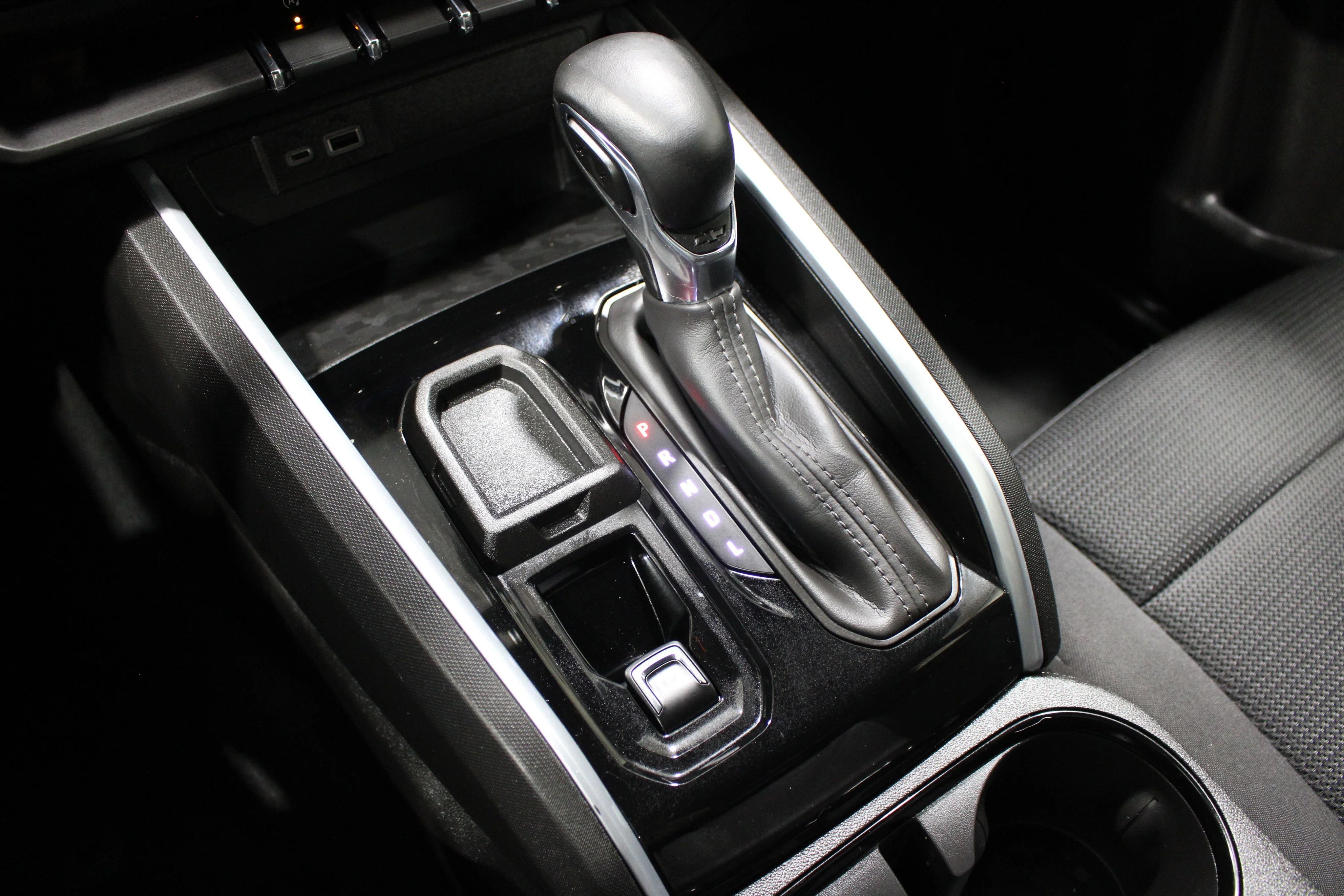 2023 Chevrolet Colorado LT - Photo 18
