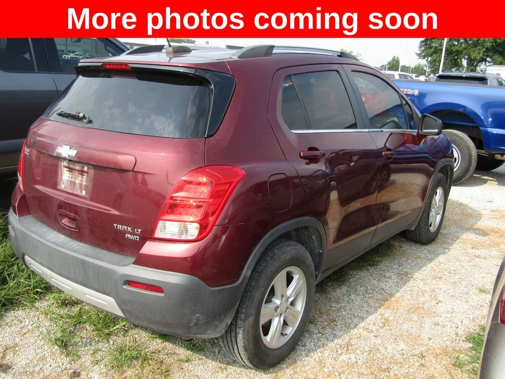 Used 2016 Red Chevrolet LT image 5
