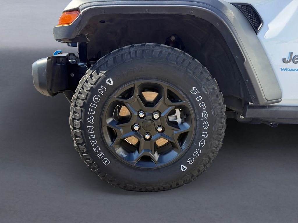 Used 2023 White Jeep Willys 4xe image 11