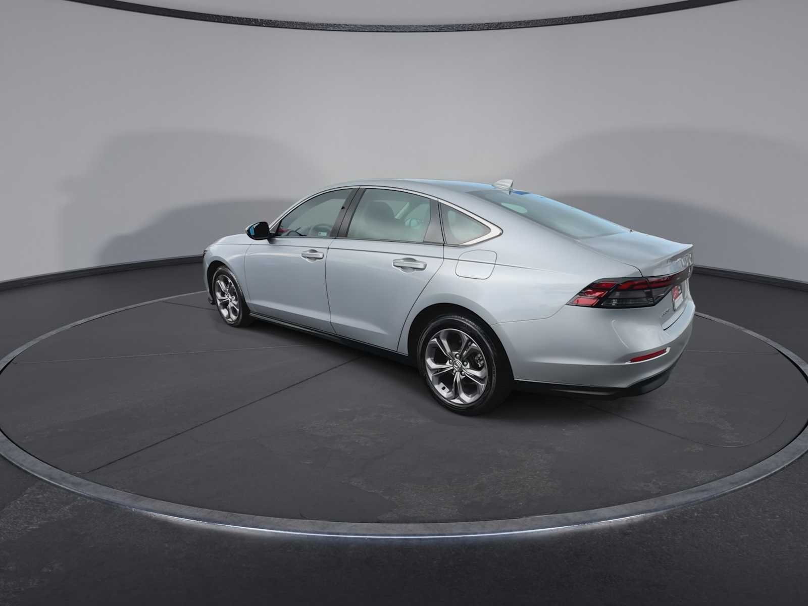 2023 Honda Accord EX - Photo 6