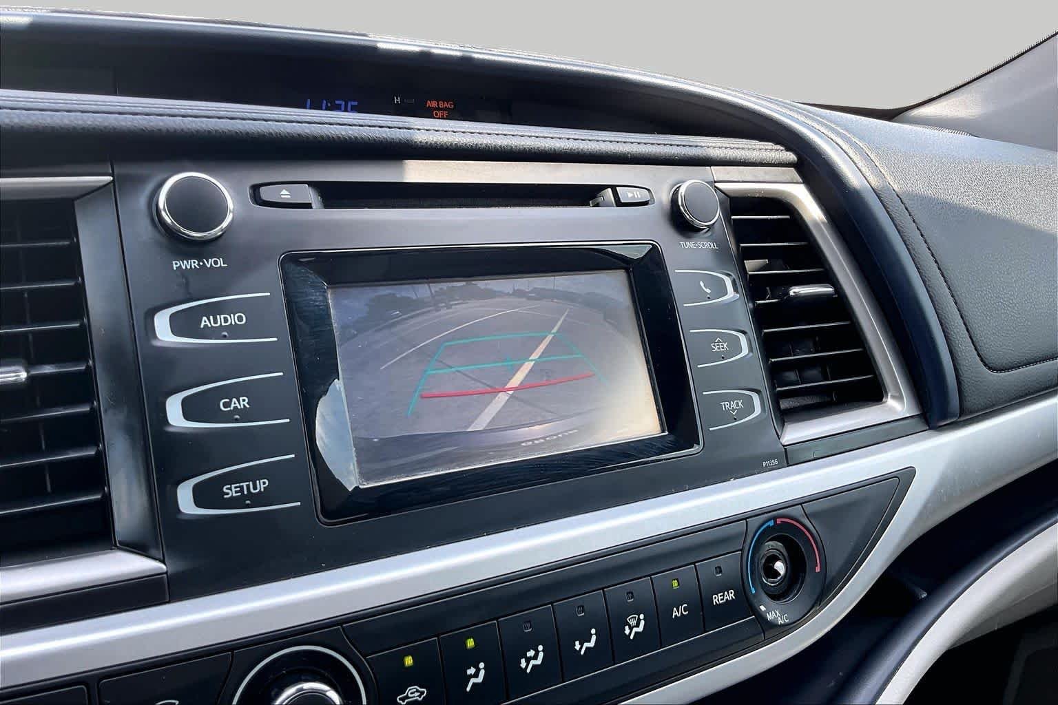 Used 2018 Predawn Gray Mica Toyota LE image 28