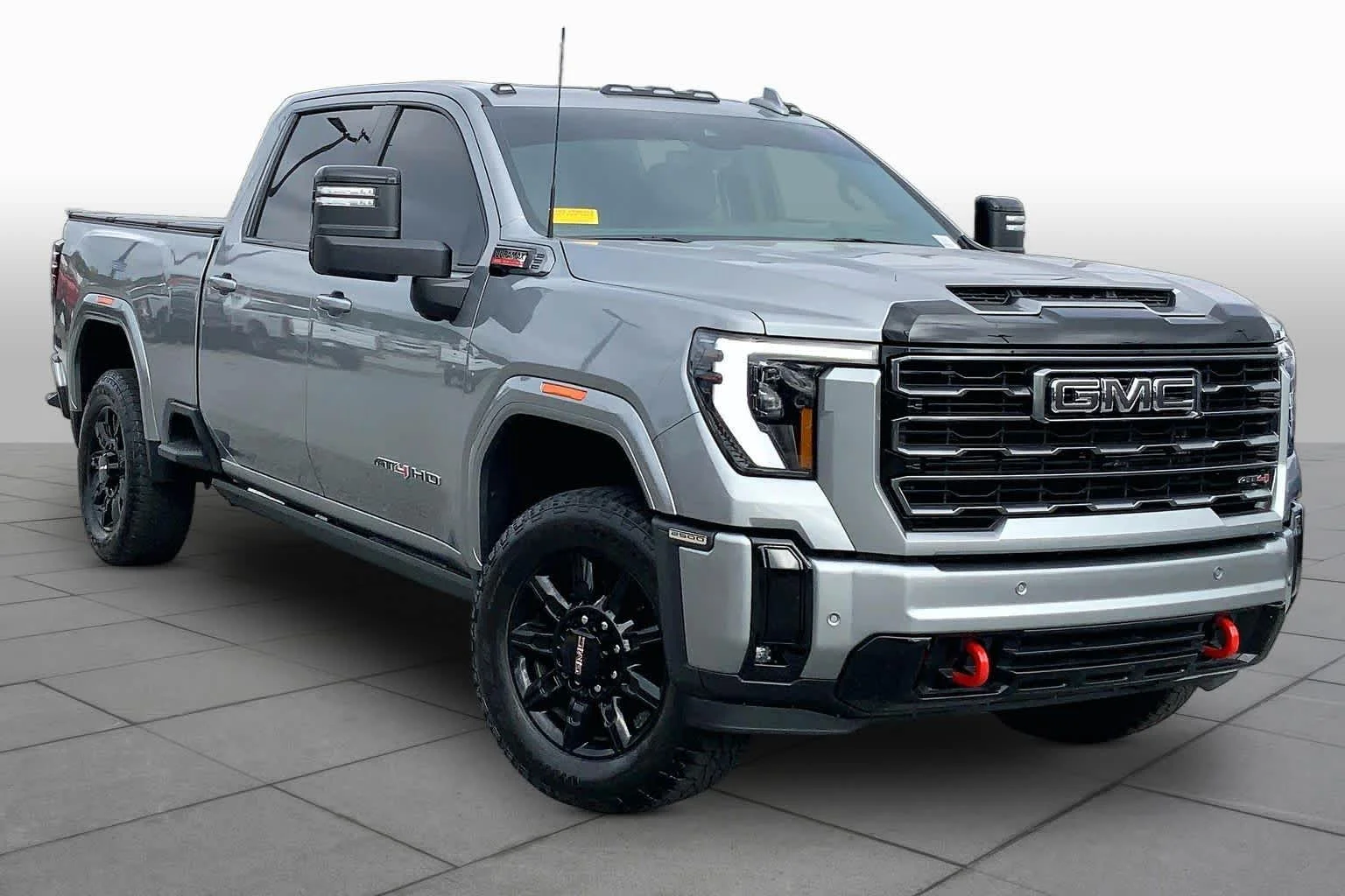 Used 2026 Sterling Metallic GMC AT4 image 3