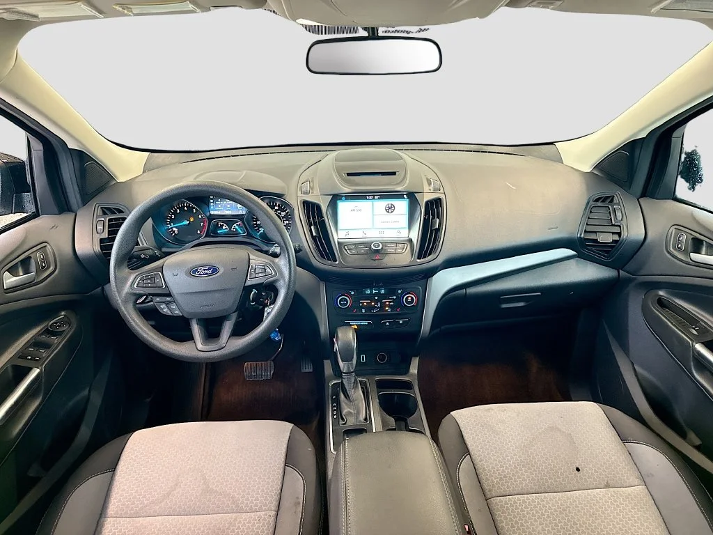 Used 2018 Black Ford SE image 24