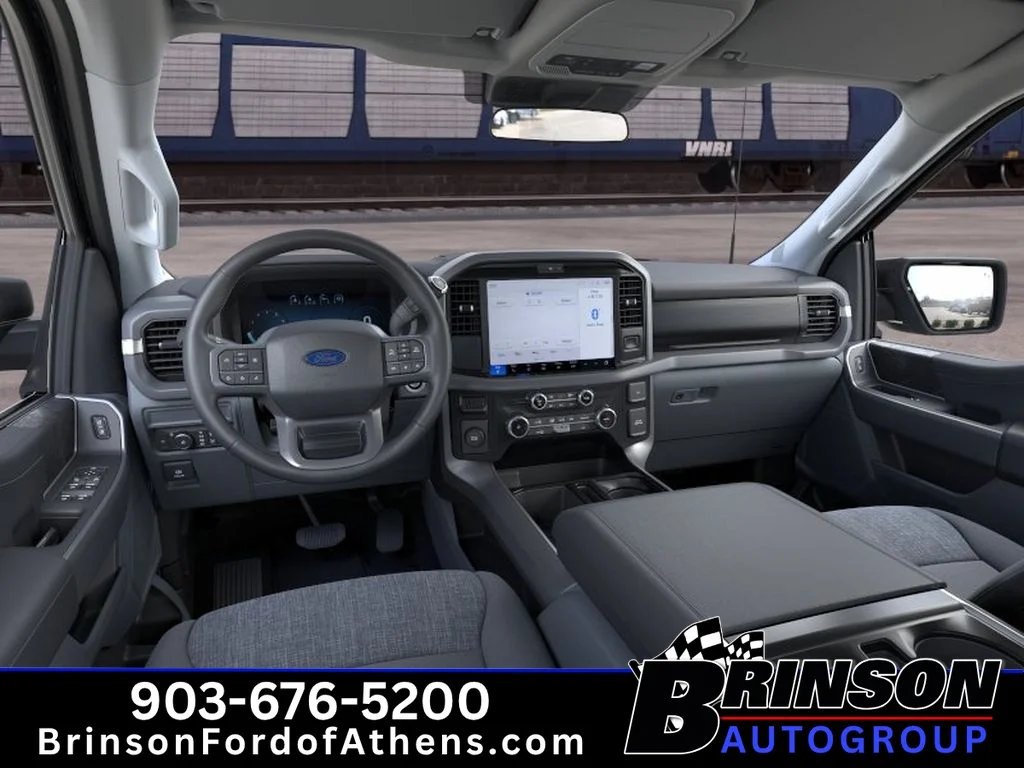 New 2026 Iconic Silver Metallic Ford XLT image 9