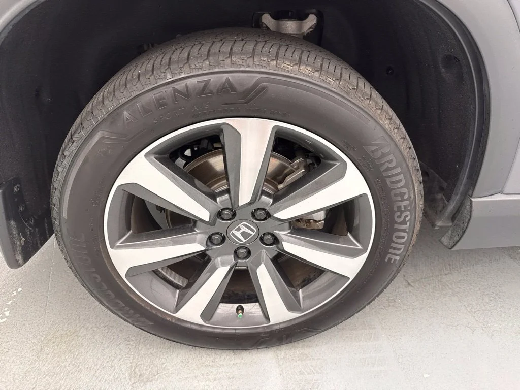 Used 2025 Gray Honda Elite image 13