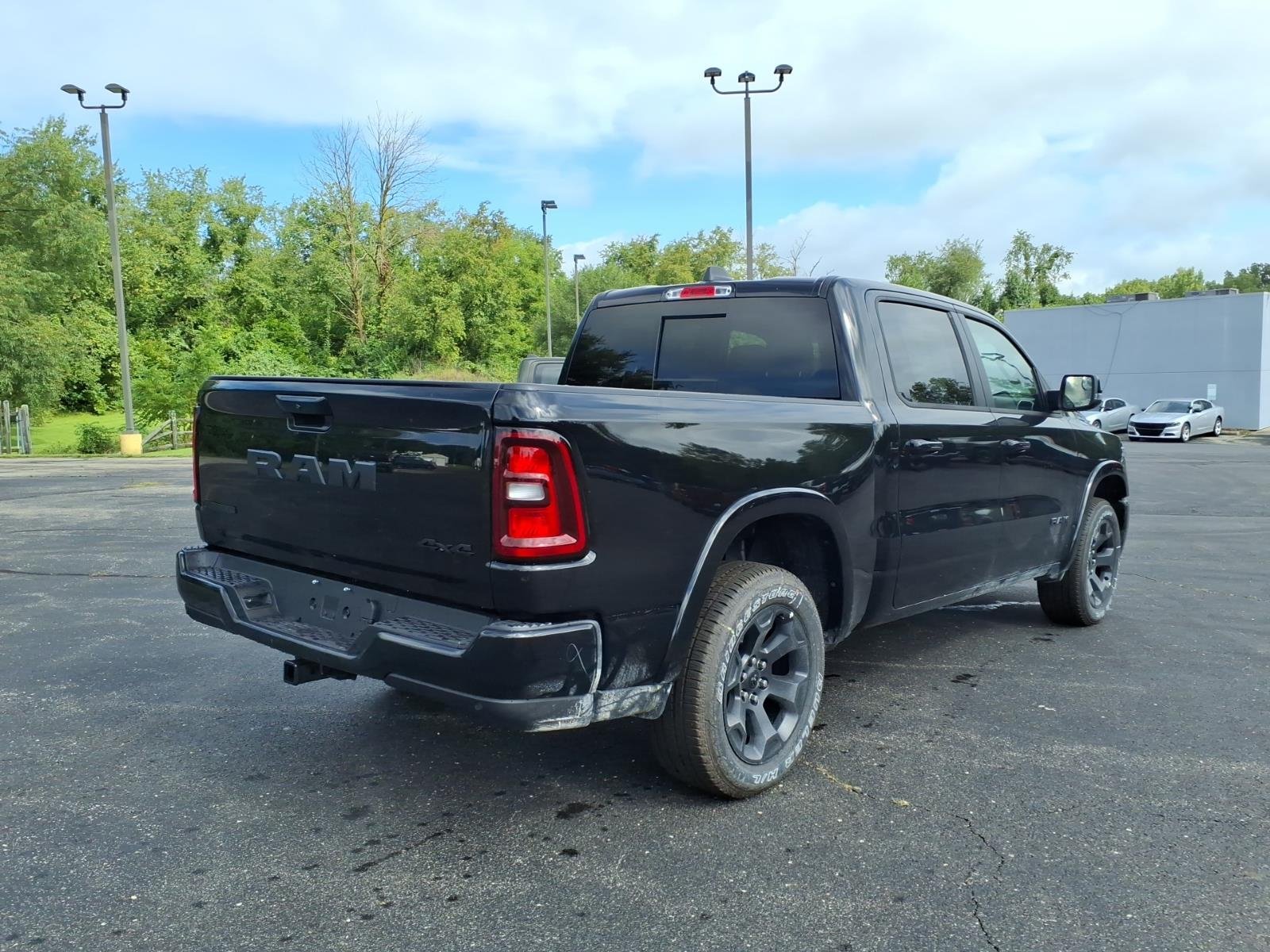 New 2026 Diamond Black Crystal Pearl-Coat Exterior Paint RAM Big Horn Crew Cab 4x4 5