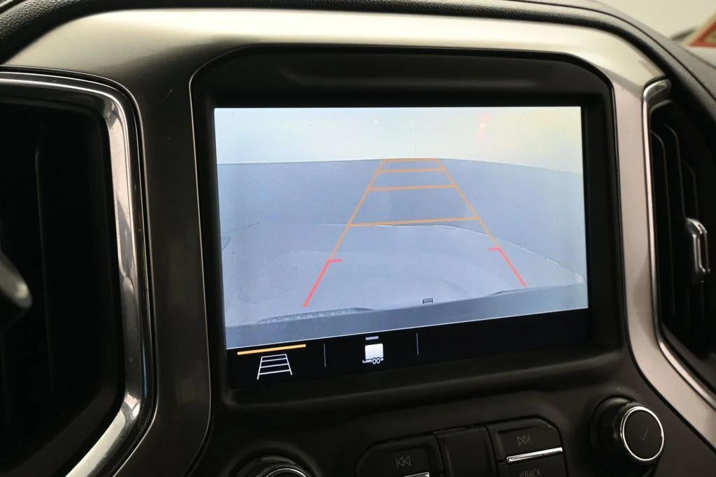 Used 2019 Black Chevrolet LT image 16