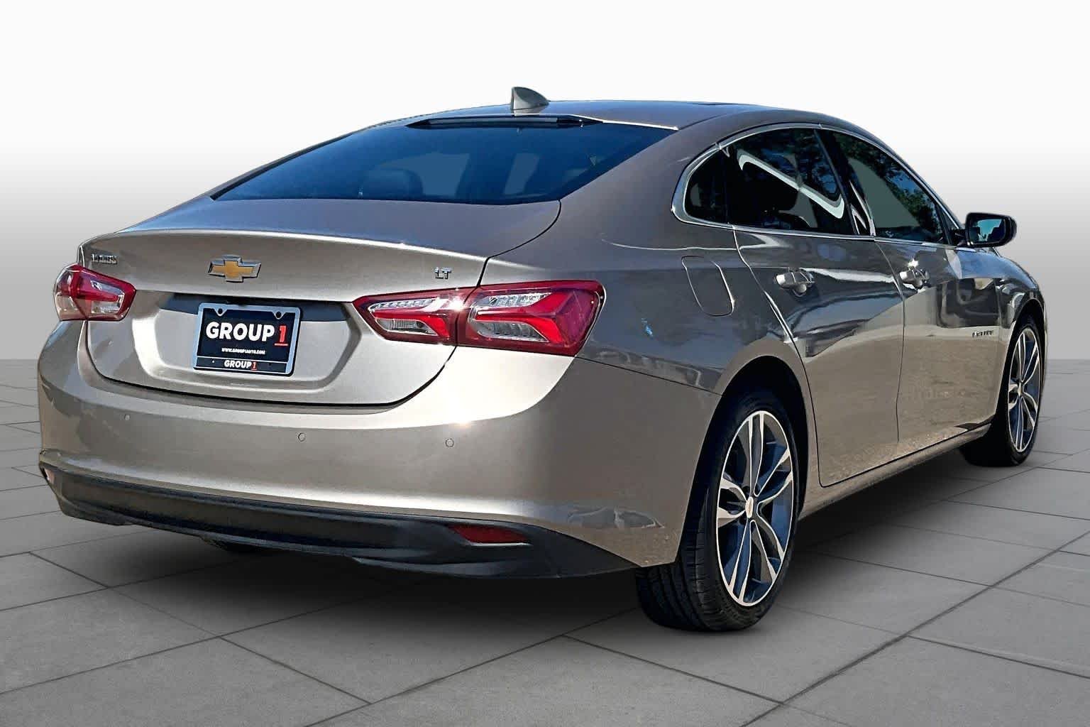Used 2024 Mineral Gray Metallic Chevrolet LT image 13