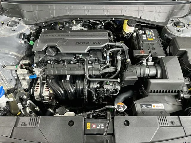 New 2027 Hyundai KONA SEL Sport