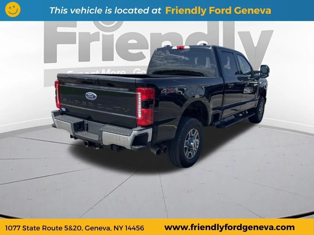 Used 2025 Agate Black Metallic Ford Lariat image 5