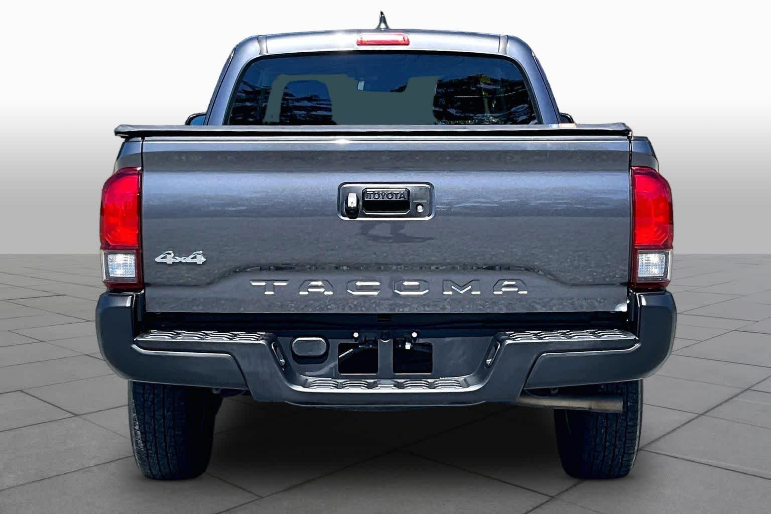 Used 2021 Magnetic Gray Metallic Toyota SR image 5