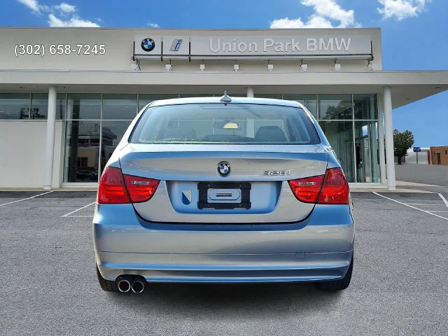 Used 2009 Blue Water Metallic BMW 328i image 5