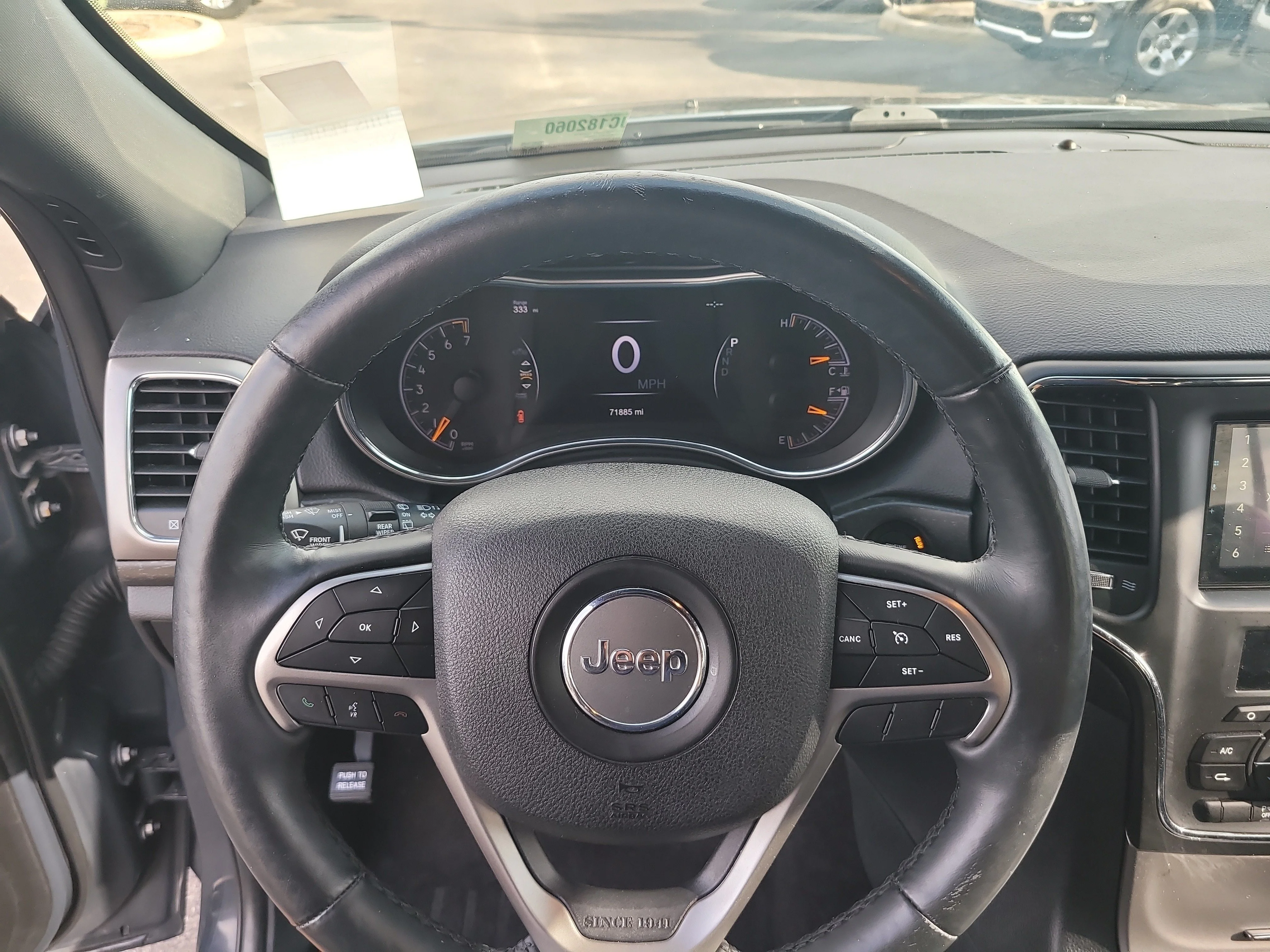 Used 2018 Rhino Clearcoat Jeep Altitude image 25