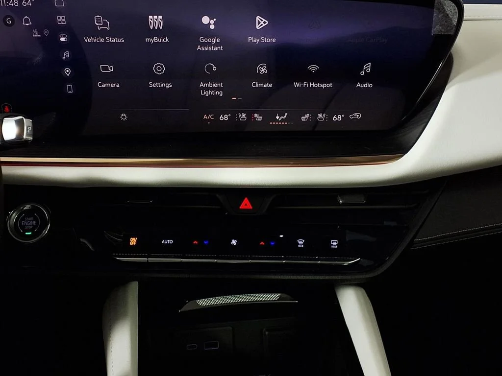 New 2026 Iridescent White Tricoat Buick Avenir image 23