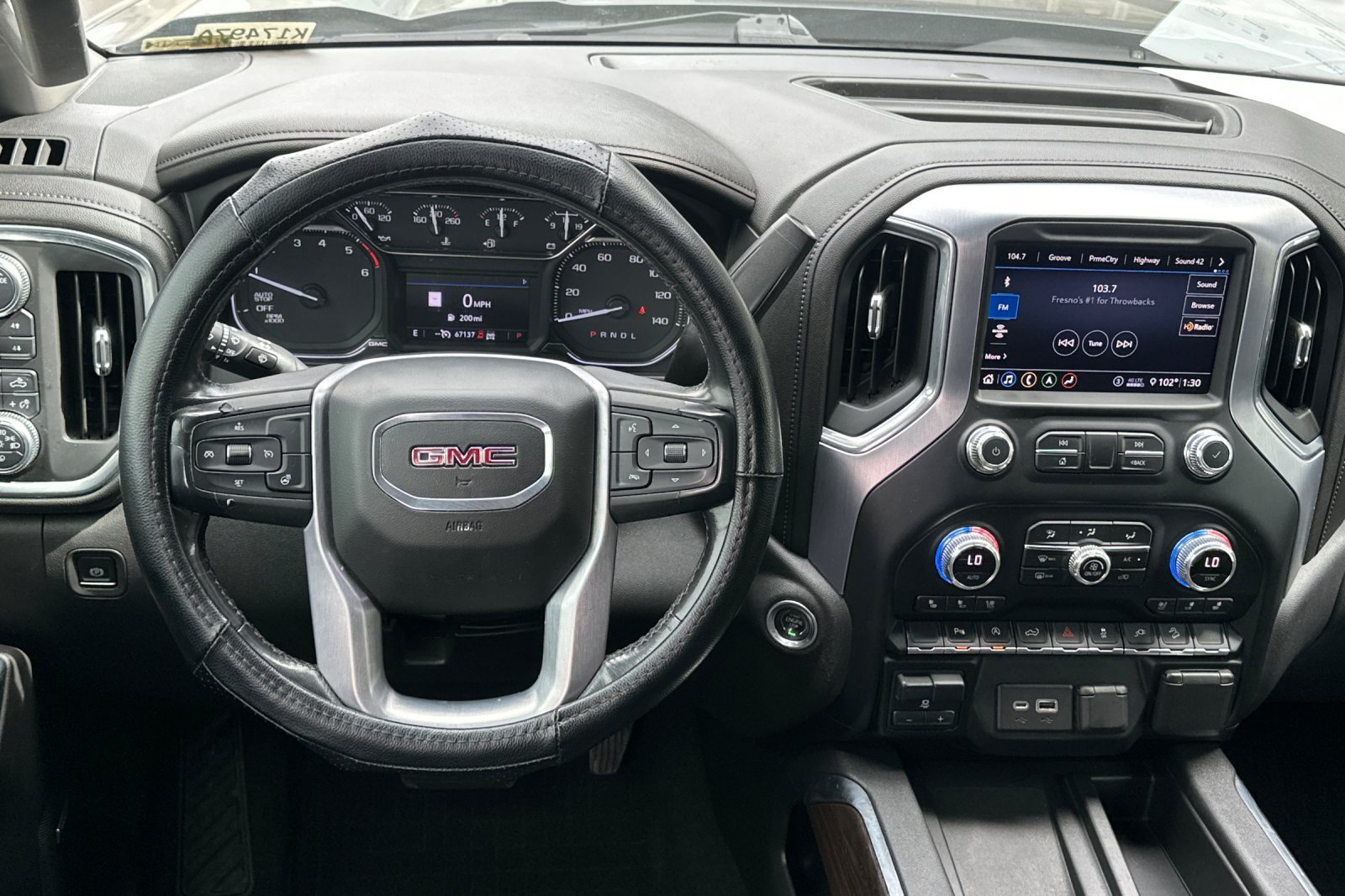 Used 2020 Blue GMC SLT image 15