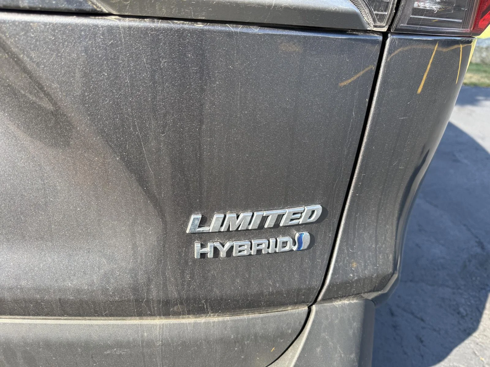 Used 2022 Gy Toyota Hybrid Limited image 8