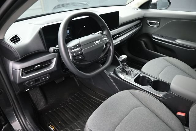 Used 2025 Gray Kia LXS image 18
