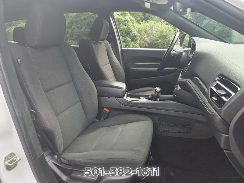 Used 2023 White DODGE SXT RWD image 16