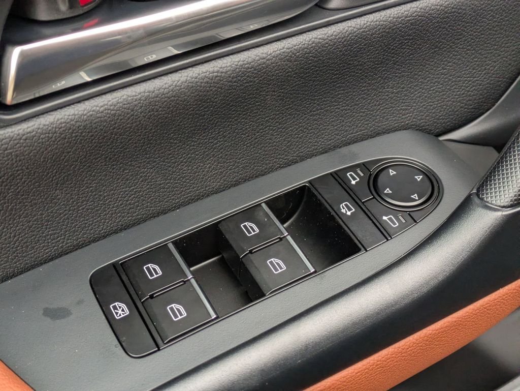 2026 Mazda CX-50 Premium Plus - Photo 11