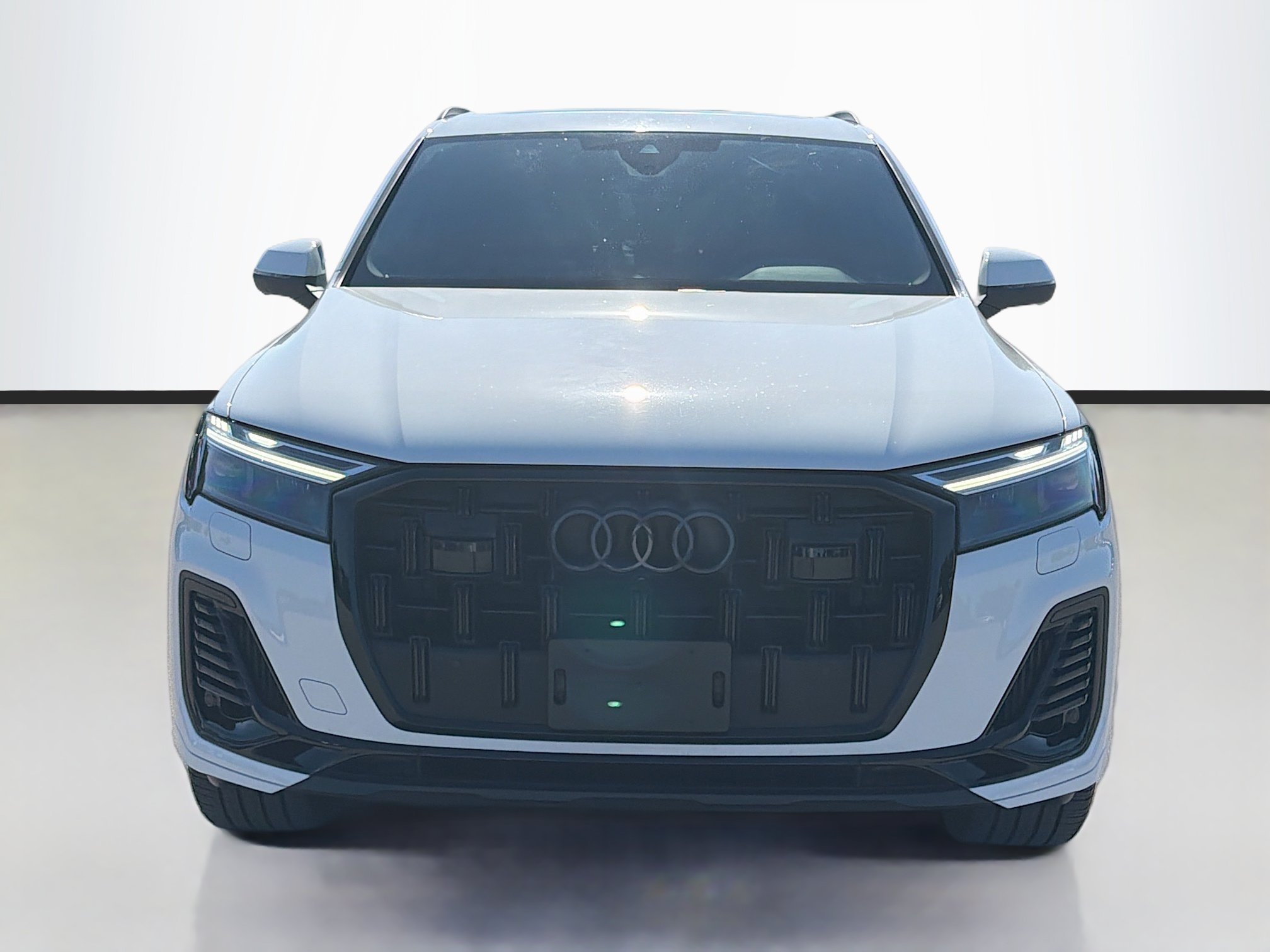 Used 2025 Carrara White Audi Premium Plus image 8