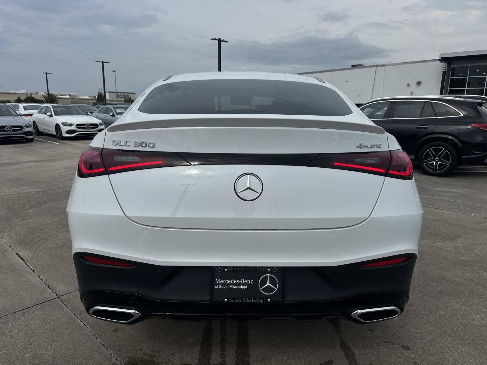 New 2027 White Mercedes-Benz GLC 300 Coupe image 6