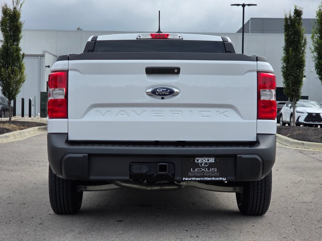 Used 2024 Oxford White Ford XLT image 28