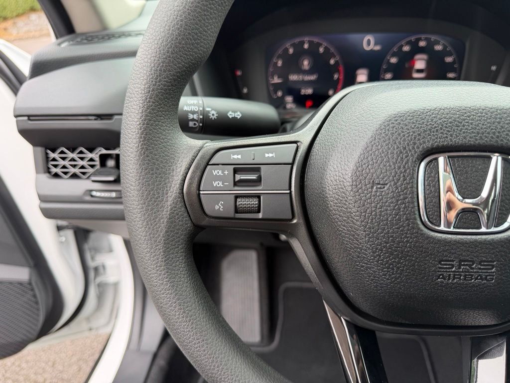 New 2026 Platinum White Pearl Honda LX image 17