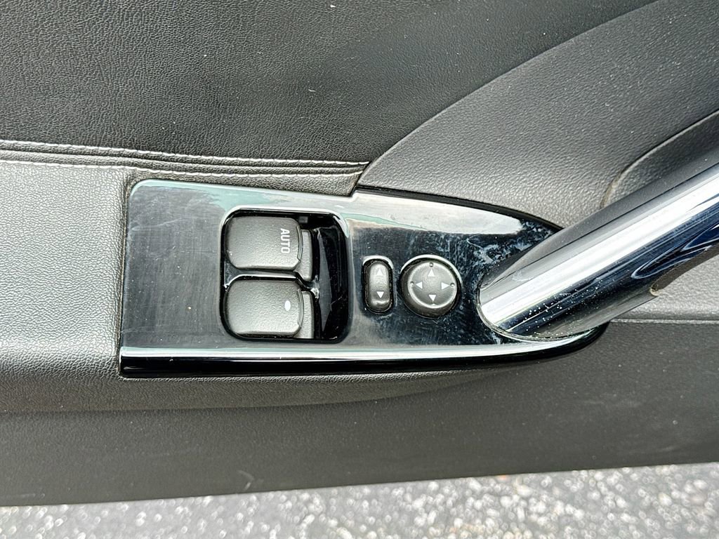 Used 2007 Midnight Blue Saturn Base image 18