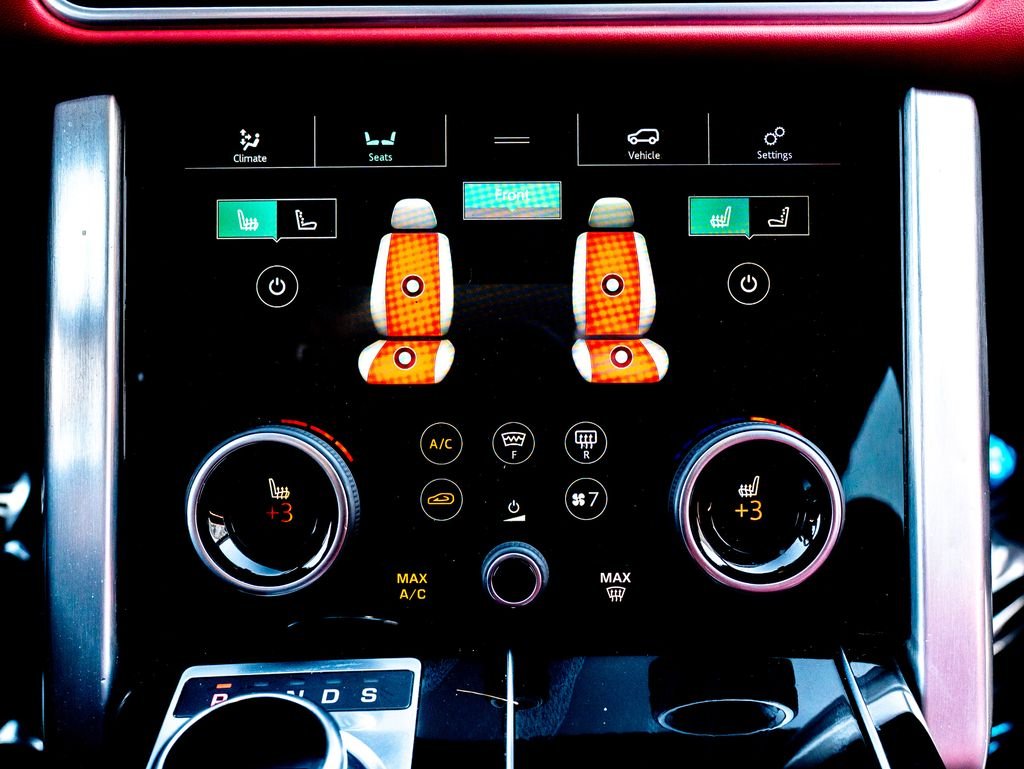 Used 2021 Gray Land Rover Autobiography image 33