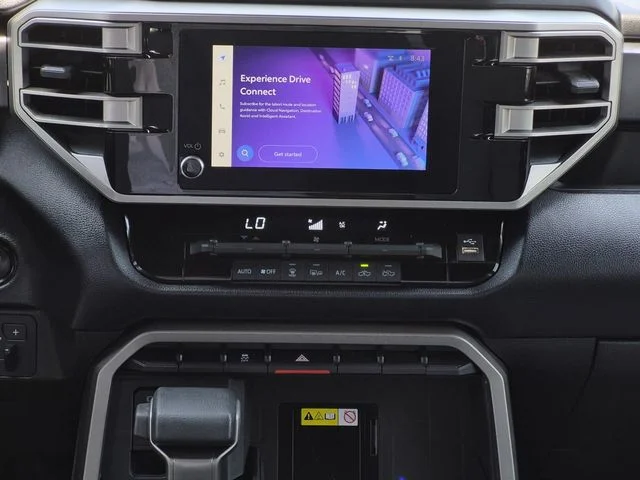 Used 2025 Ice Cap Toyota SR5 image 17