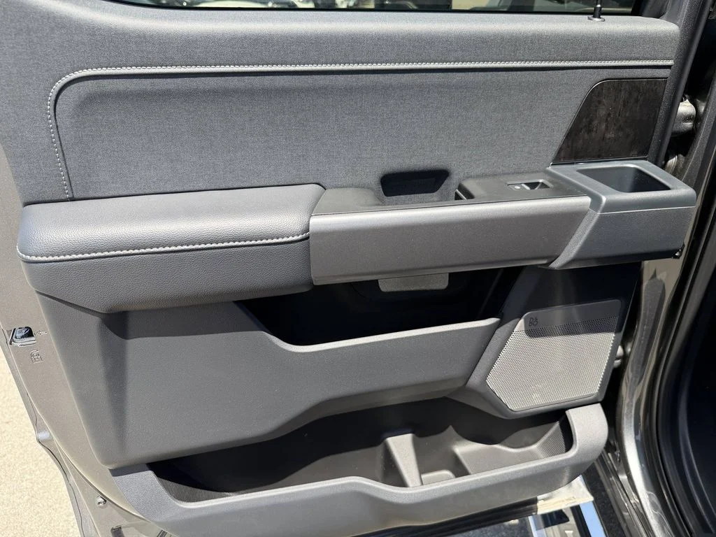 New 2026 Carbonized Gray Metallic Ford F-350® Lariat® image 21