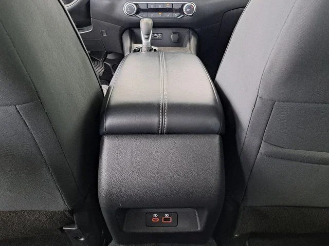 Used 2025 Gray Nissan 2.5 SV image 27