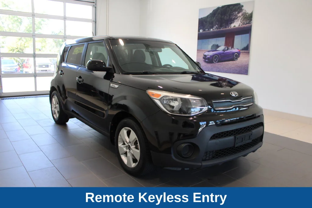 Used 2019 Kia Soul Base with VIN KNDJN2A29K7909480 for sale in Roanoke, VA