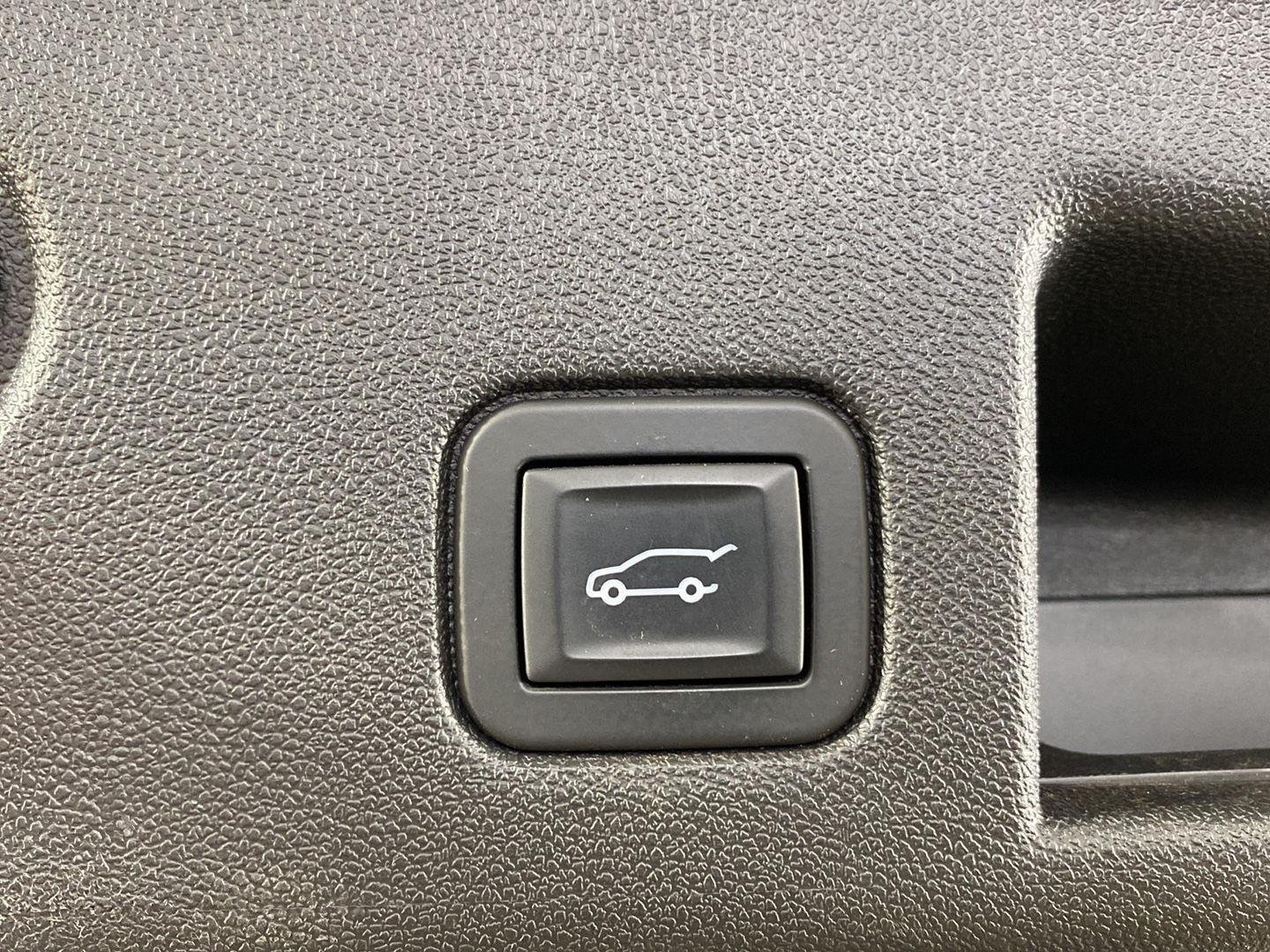Used 2019 Storm Blue Metallic Chevrolet LT image 27