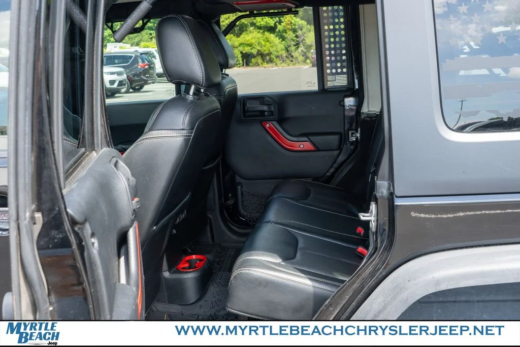 Used 2017 Black Clearcoat Jeep Unlimited Rubicon image 14