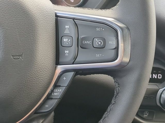 New 2026 Granite Crystal Metallic Clear-Coat Exterior Paint RAM Laramie image 31