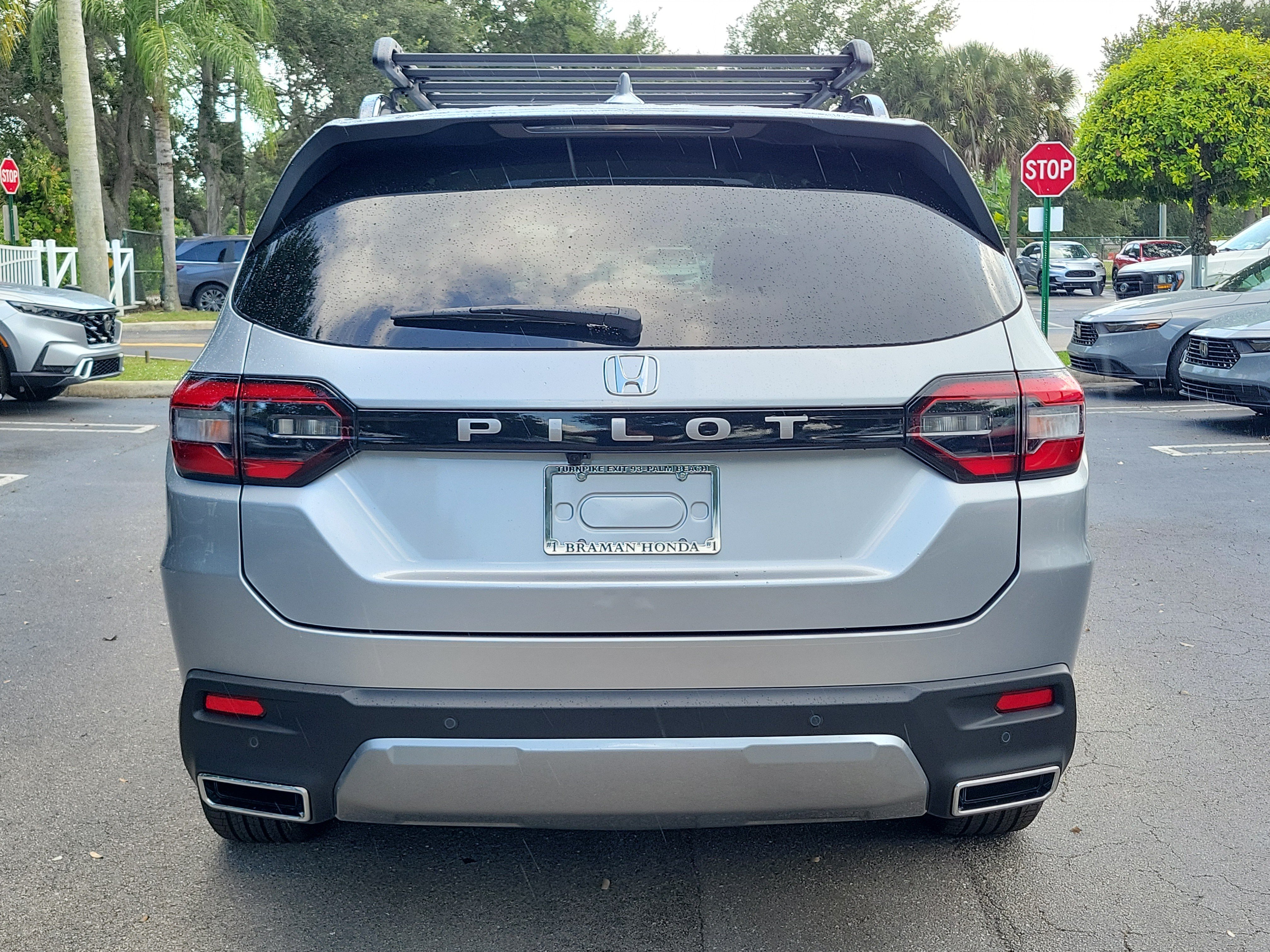 New 2026 Solar Silver Metallic Honda EX-L image 5
