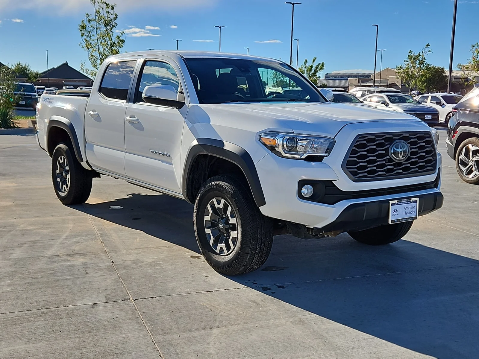 Used 2021 Super White - 040 Toyota SR5 V6 image 4