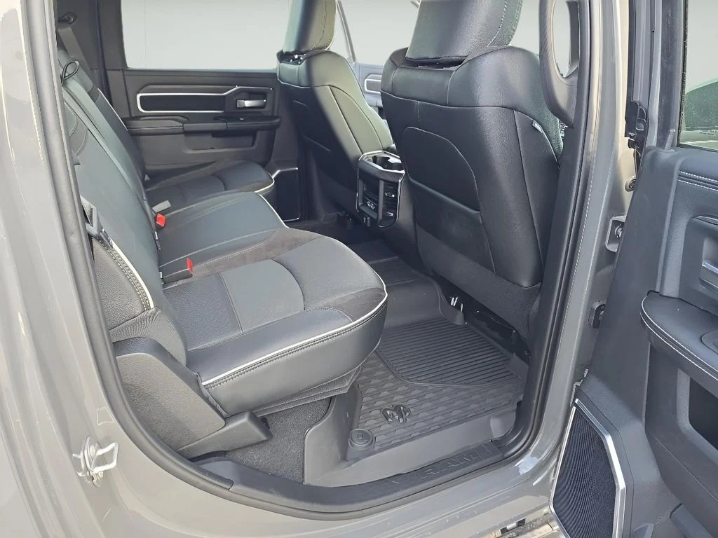 New 2026 Ceramic Gray Clear-Coat Exterior Paint RAM Laramie image 31