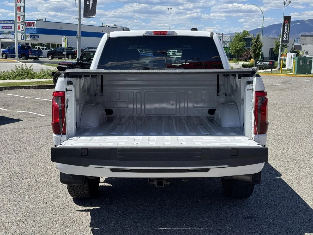 Used 2024 White Ford XLT image 8