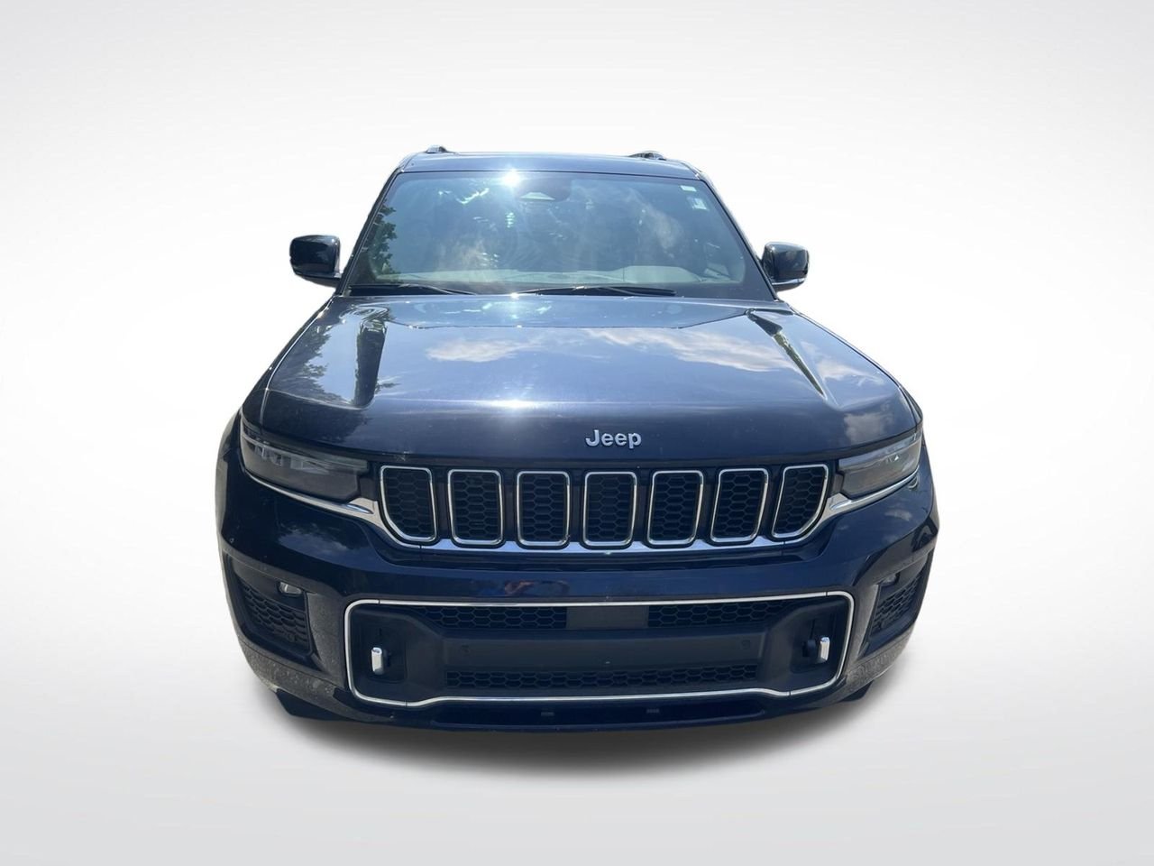 Used 2023 Black Jeep Overland image 10
