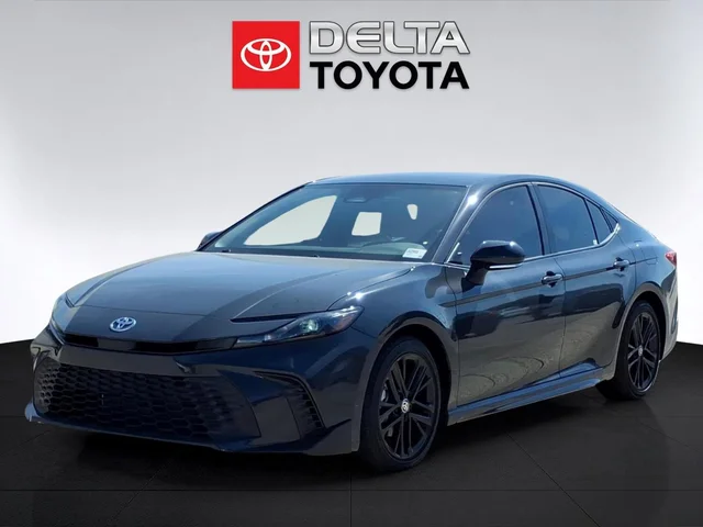 2026 Toyota Camry SE