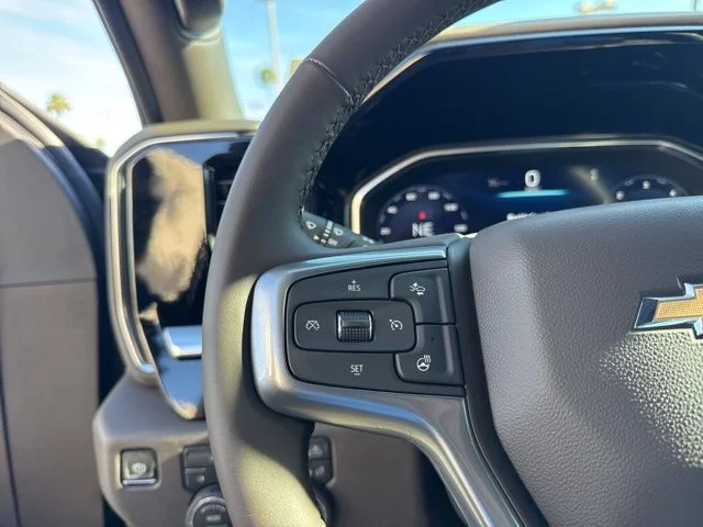 New 2026 Black Chevrolet LT image 33