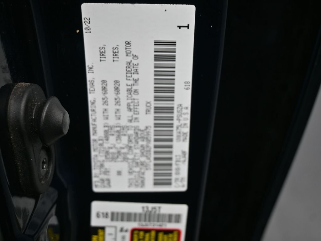 Used 2023  Toyota SR5 image 20