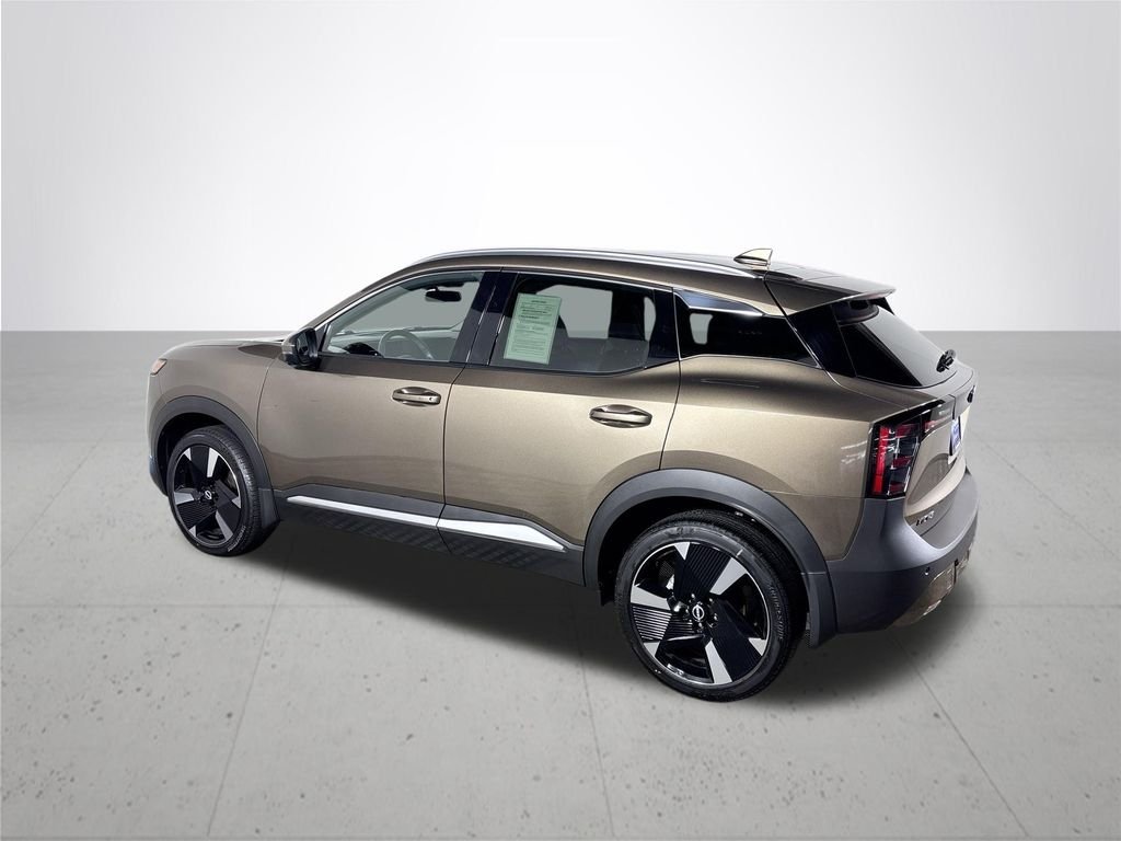 Used 2025 Brown Nissan SR image 8