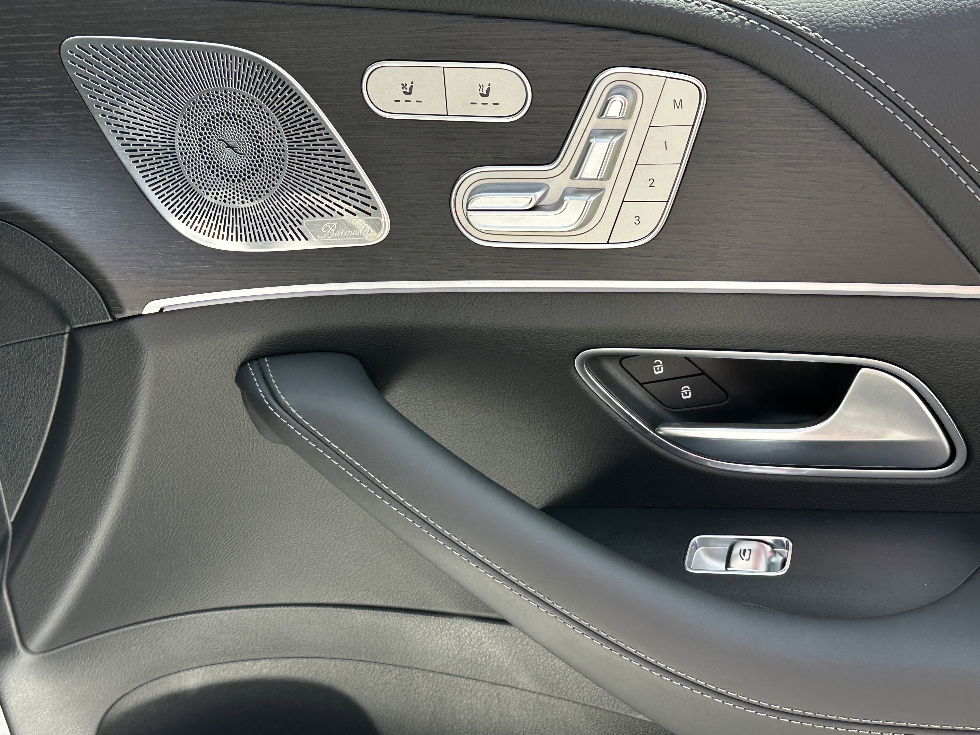 Certified Used 2025 White Mercedes-Benz AMG® GLE 53 image 17